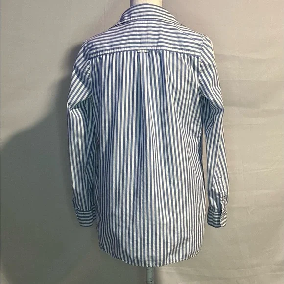 Blouses/flannels/button downs-2 ofor $20 or 3 for $30 (Mix & Match) - Picture 3 of 6